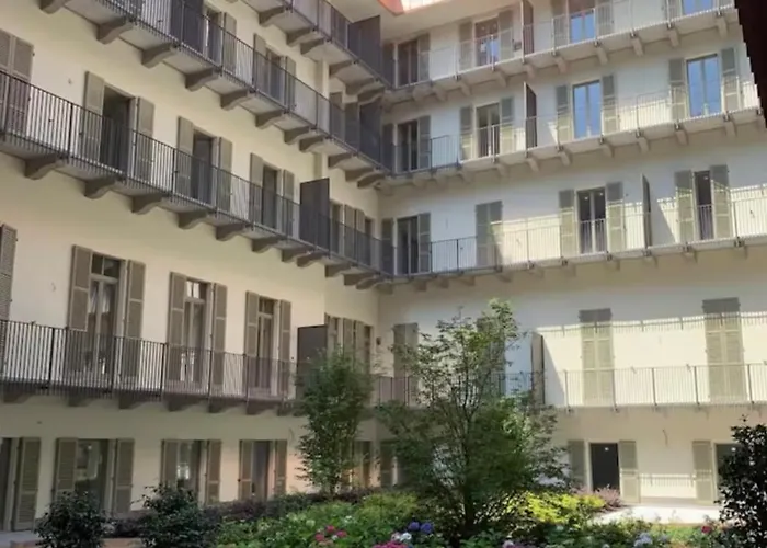 Apartament Lagrange42 *