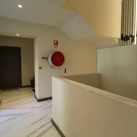 Apartment Lagrange42