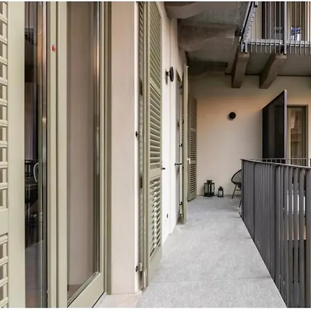 Lagrange42 Apartman *